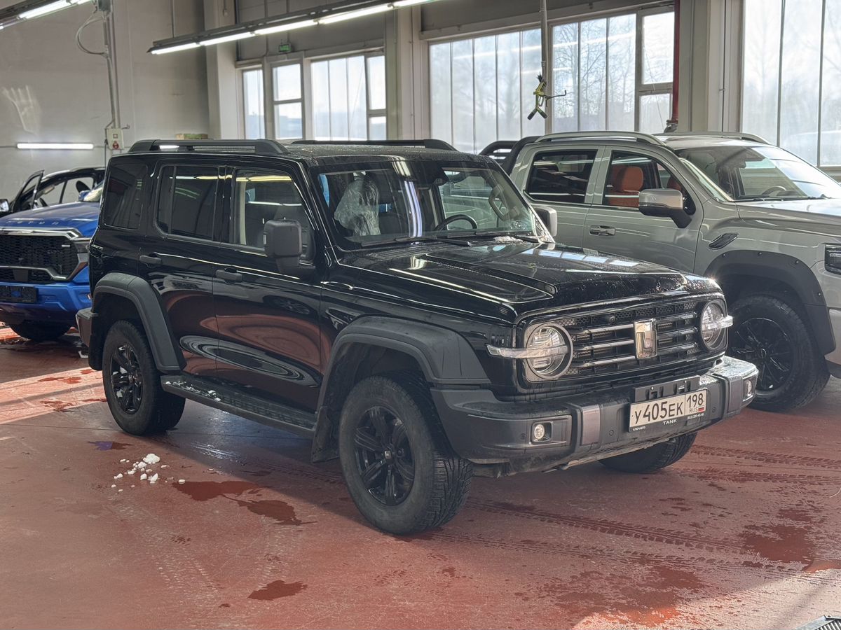 Автомобиль TANK 300 I поколение 2.0 AT 4WD (220 л.с.) Premium Чёрный 2024 с пробегом 34 000 км