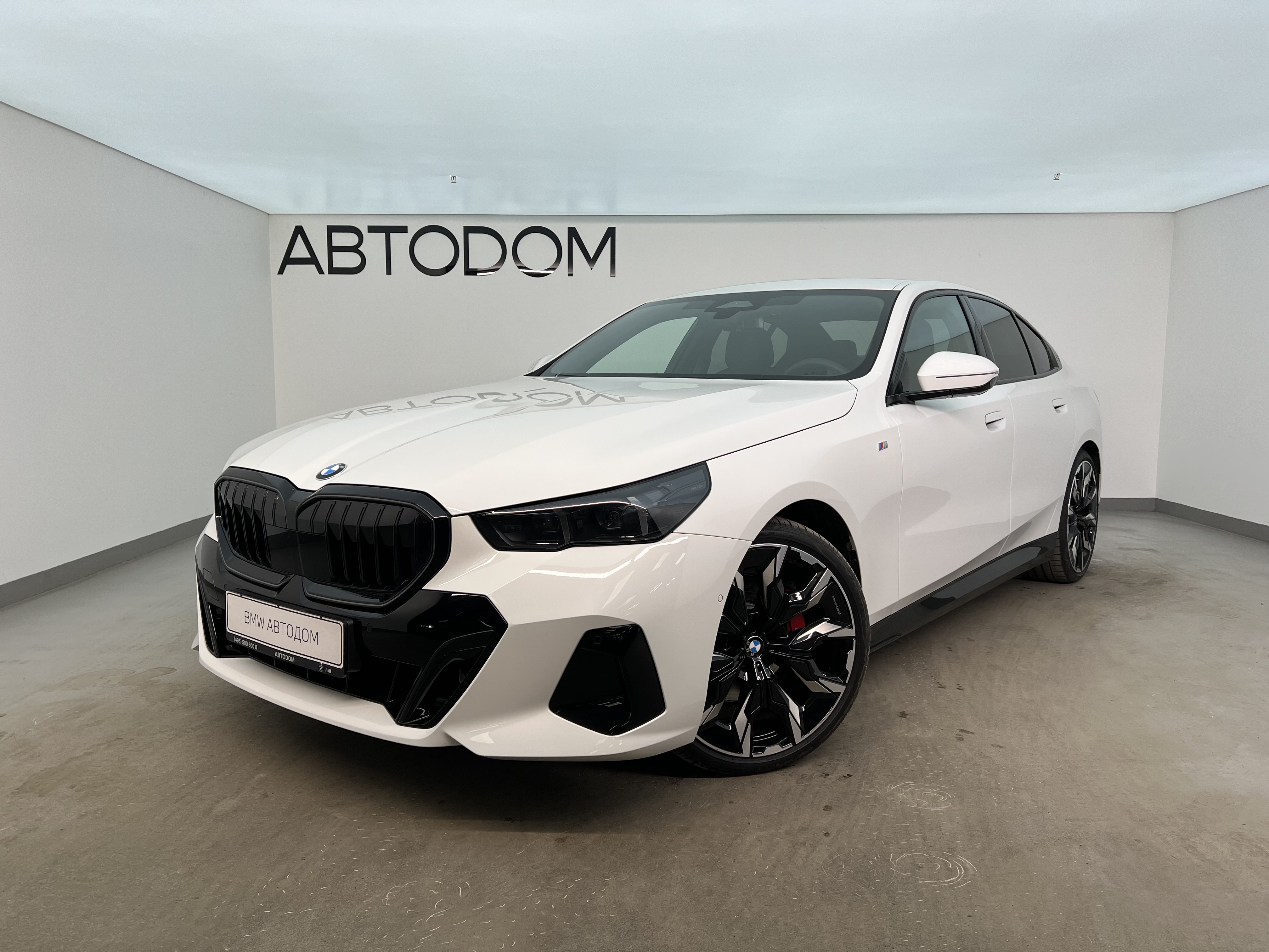 главное изображение транспортного средства