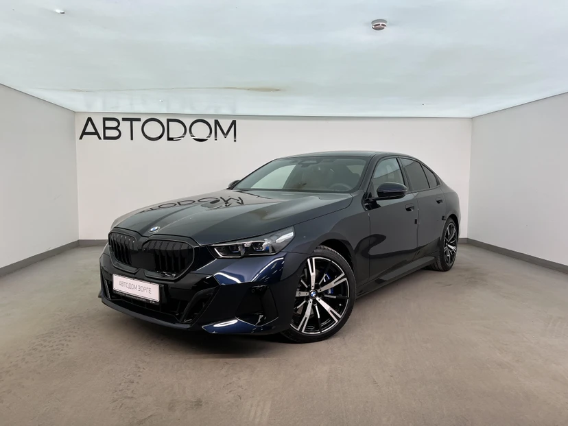BMW 5 серии VIII поколение (G60) 2.0 AT 4WD (258 л.с.) Base Чёрный 2025
