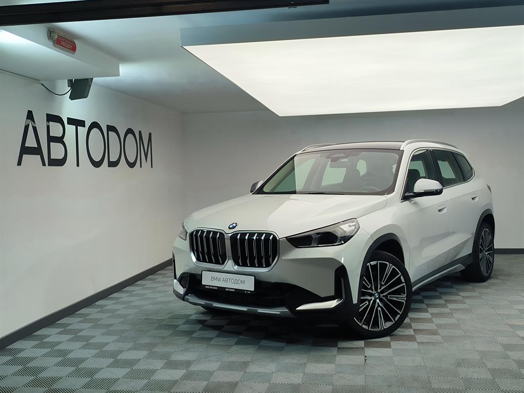 Автомобиль BMW X1 III поколение (U11) 2.0 AMT 4WD (204 л.с.) Base Белый 2025 
