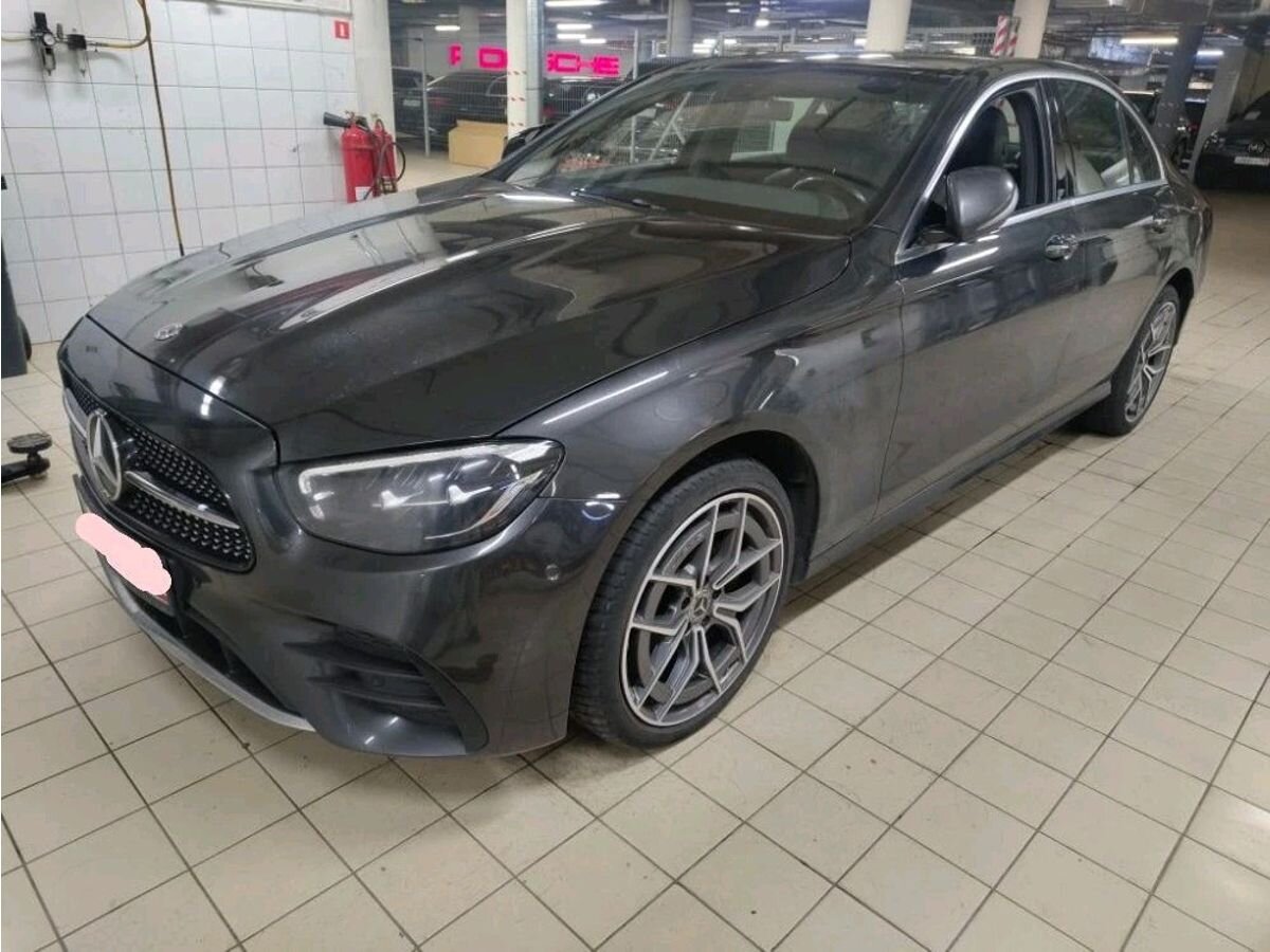 Mercedes-Benz E-Класс V (W213/S213/C238) [рестайлинг] 200 2.0 AT 4Matic (197 л.с.) Sport Plus Чёрный 2021 с пробегом 96 000 км