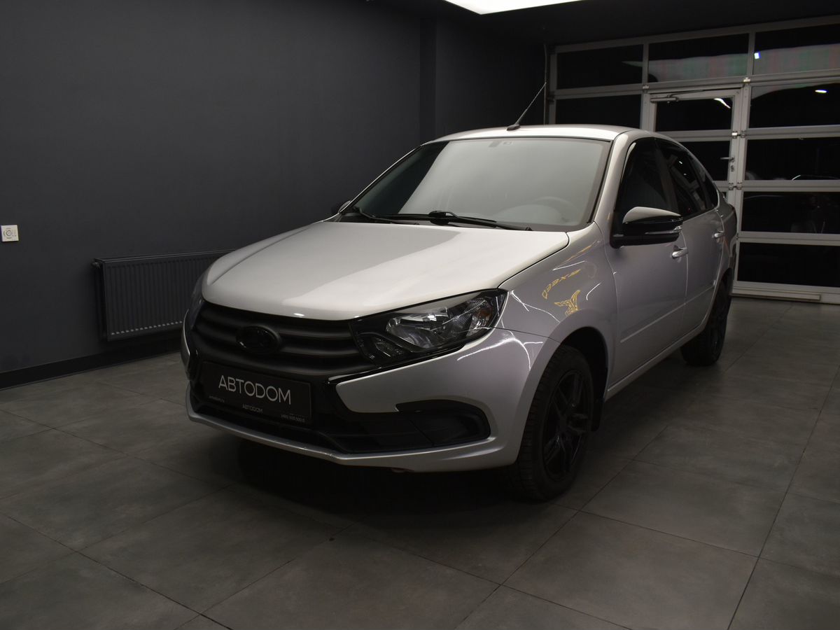 Lada (ВАЗ) Granta I [рестайлинг] 1.6 MT (106 л.с.) #Club Серебристый 2023 с пробегом 33 000 км