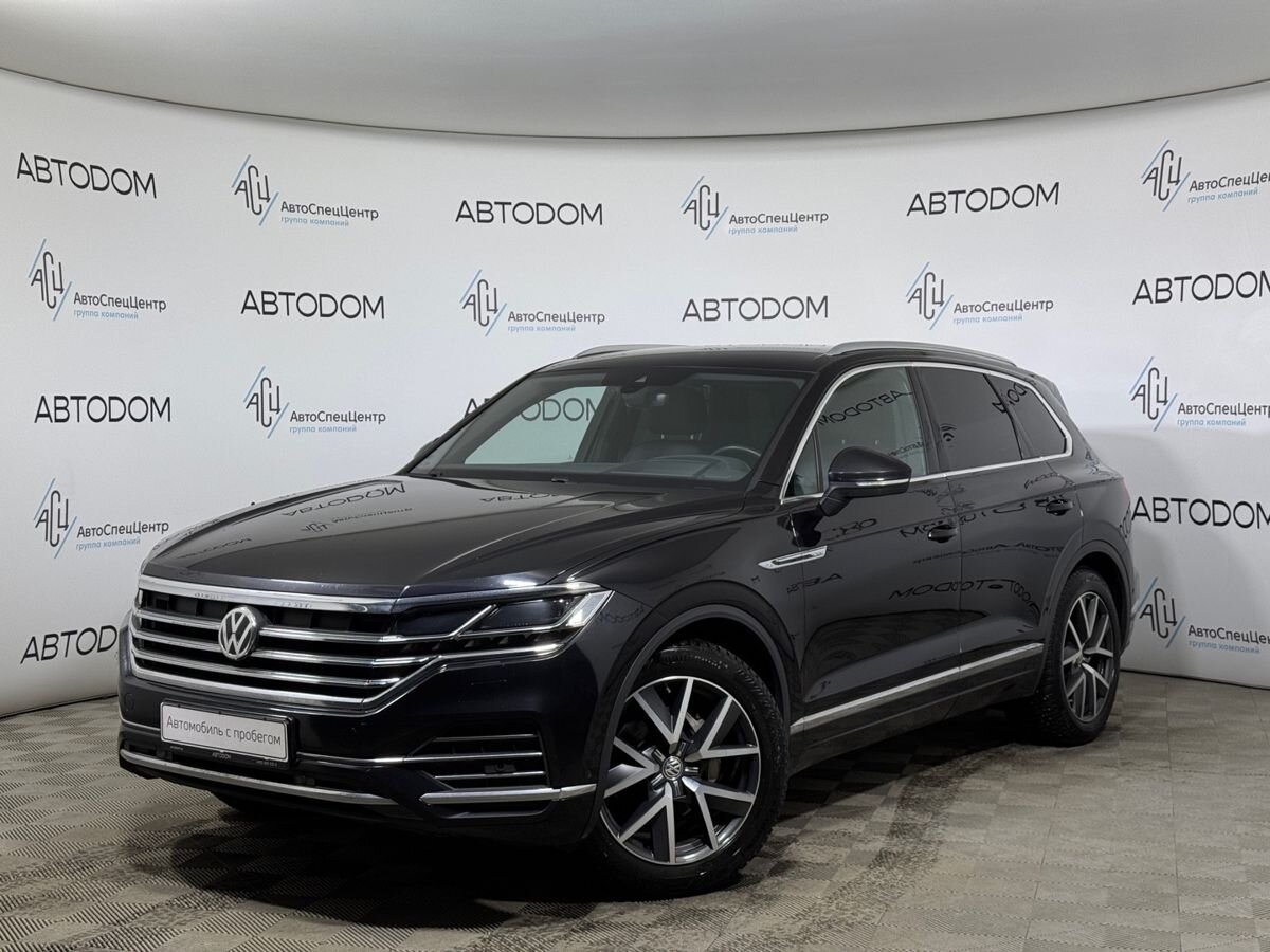 Автомобиль Volkswagen Touareg III поколение 2.0 AT 4WD (249 л.с.) Exclusive Чёрный 2019 с пробегом 75 310 км