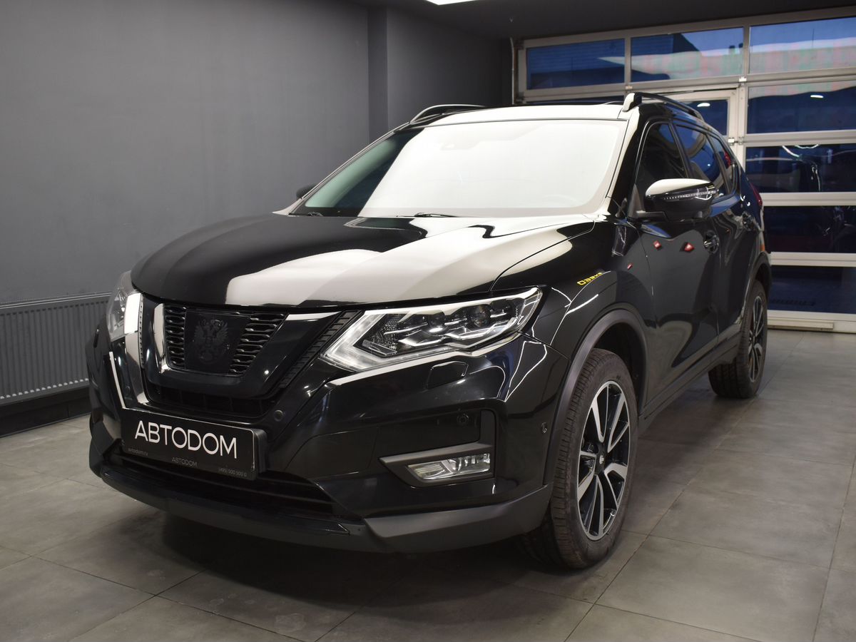 Nissan X-Trail III (T32) [рестайлинг] 2.5 CVT 4WD (171 л.с.) LE Top (2018-2020) Чёрный 2019 с пробегом 68 000 км