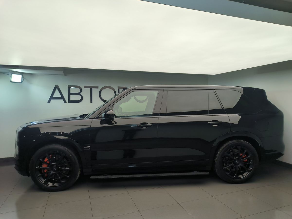 Автомобиль ZEEKR 9X I поколение 70 kWh 2.0hyb AT 4WD (898 л.с.) Ultra Чёрный 2025 