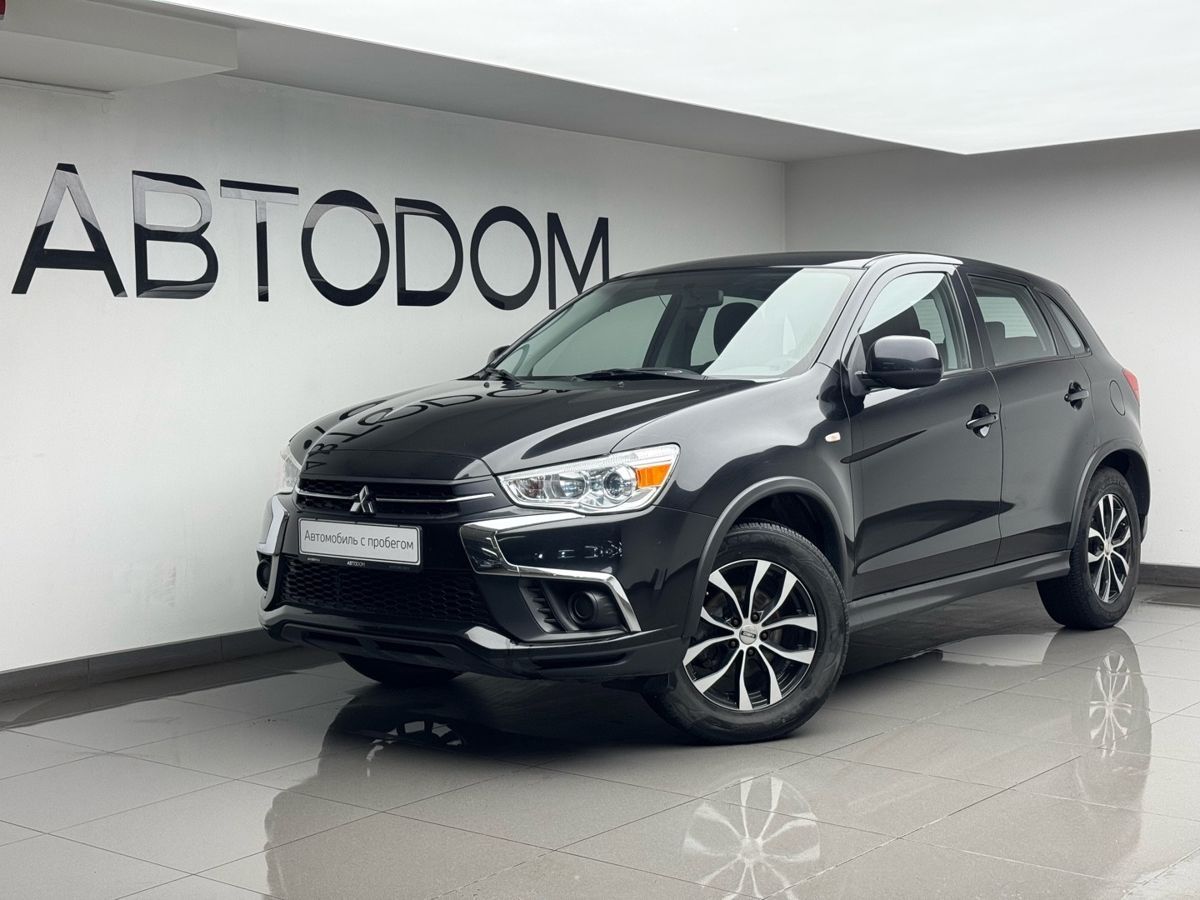 Mitsubishi ASX I [2-й рестайлинг] 1.6 MT (117 л.с.) Inform Чёрный 2018 с пробегом 43 639 км