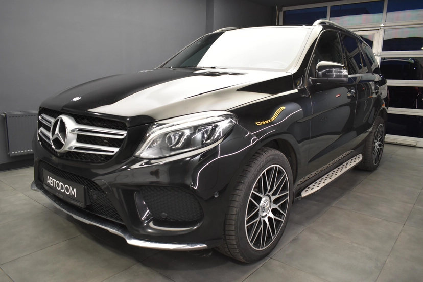 Автомобиль Mercedes-Benz GLE I поколение (W166) 350 3.0d AT 4Matic (249 л.с.) Особая серия Чёрный 2016 с пробегом 187 522 км