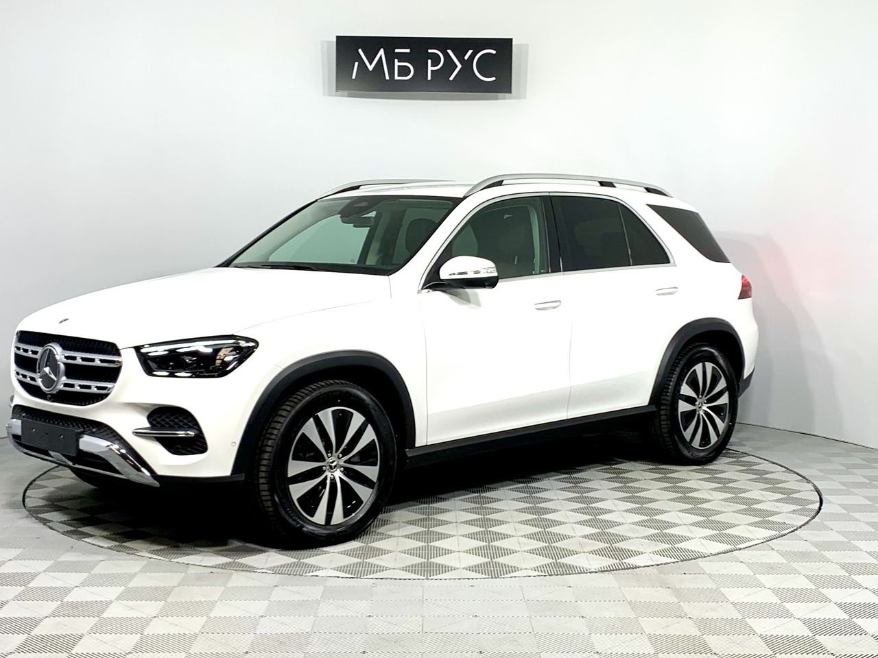 главное изображение транспортного средства