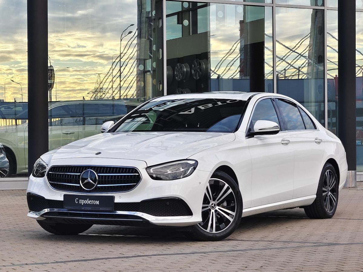 Mercedes-Benz E-Класс V (W213/S213/C238) [рестайлинг] 250 2.0 AT (211 л.с.) Base Белый 2021 с пробегом 26 057 км