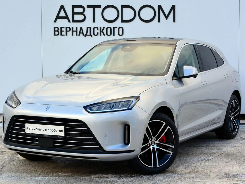 Автомобиль AITO M5 I поколение 1.5hyb AT 4WD (496 л.с.) Ultimate Чёрный 2023 с пробегом 5 км