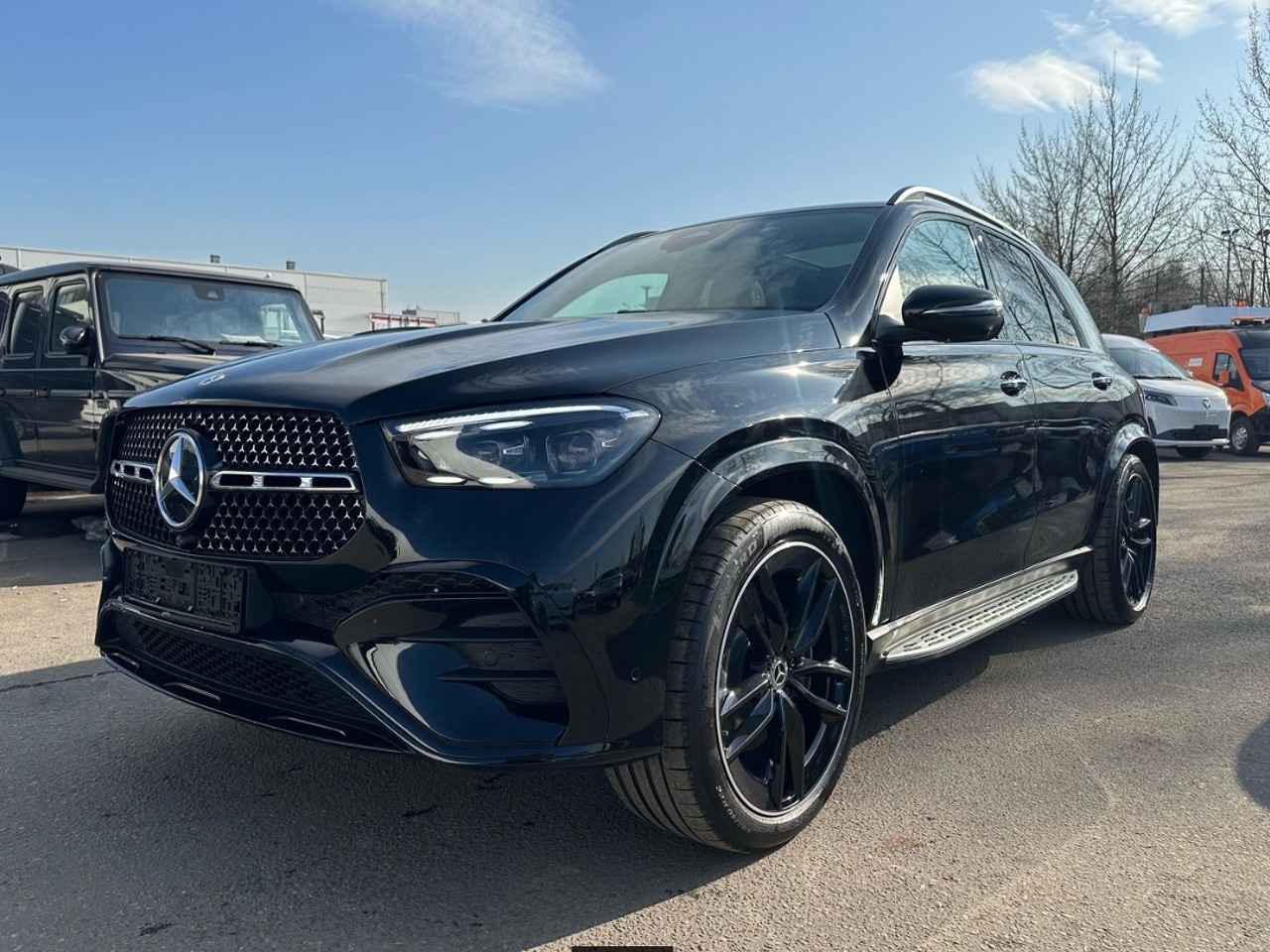 Автомобиль Mercedes-Benz GLE II (V167) [рестайлинг] 300 2.0d AT 4Matic (269 л.с.) Base Чёрный 2025 