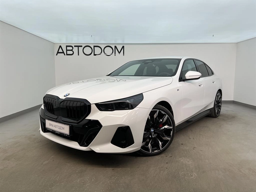 Автомобиль BMW 5 серии VIII поколение (G60) 2.0d AT 4WD (197 л.с.) Base Белый 2025