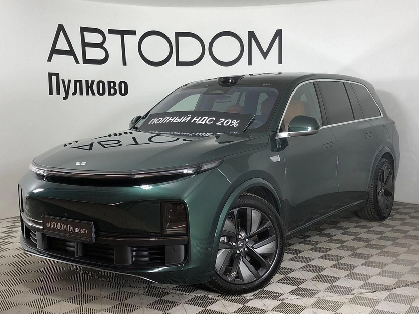 Автомобиль Li Auto L9 I поколение 1.5hyb AT 4WD (449 л.с.) Max Зелёный 2023 с пробегом 25 км