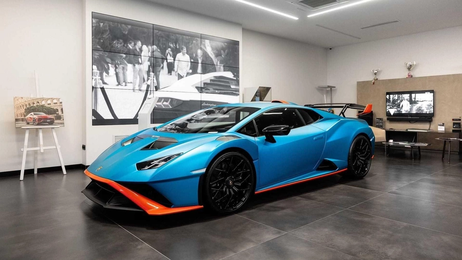 изображение дилерского центра