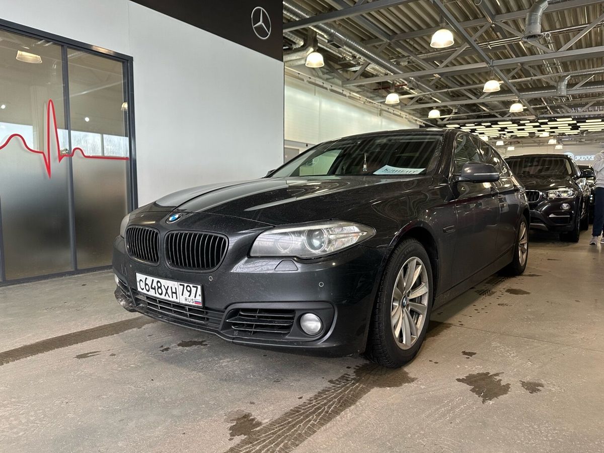 Автомобиль BMW 5 серии VI (F07/F10/F11) [рестайлинг] 520 2.0 AT (184 л.с.) Base Чёрный 2013 с пробегом 213 046 км