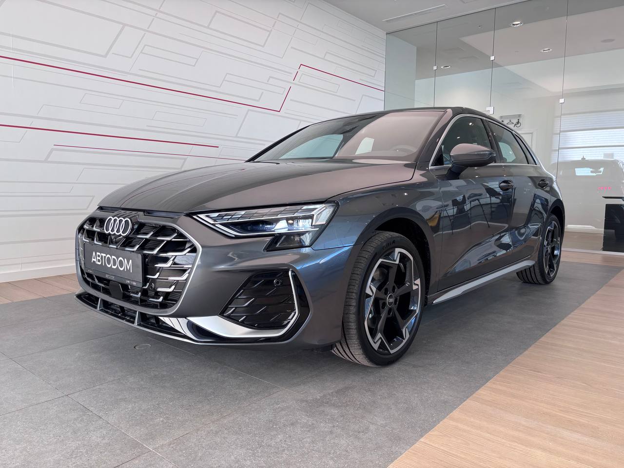 Автомобиль Audi A3 IV (8Y) [рестайлинг] 1.5 AMT (150 л.с.) Base Серый 2025 