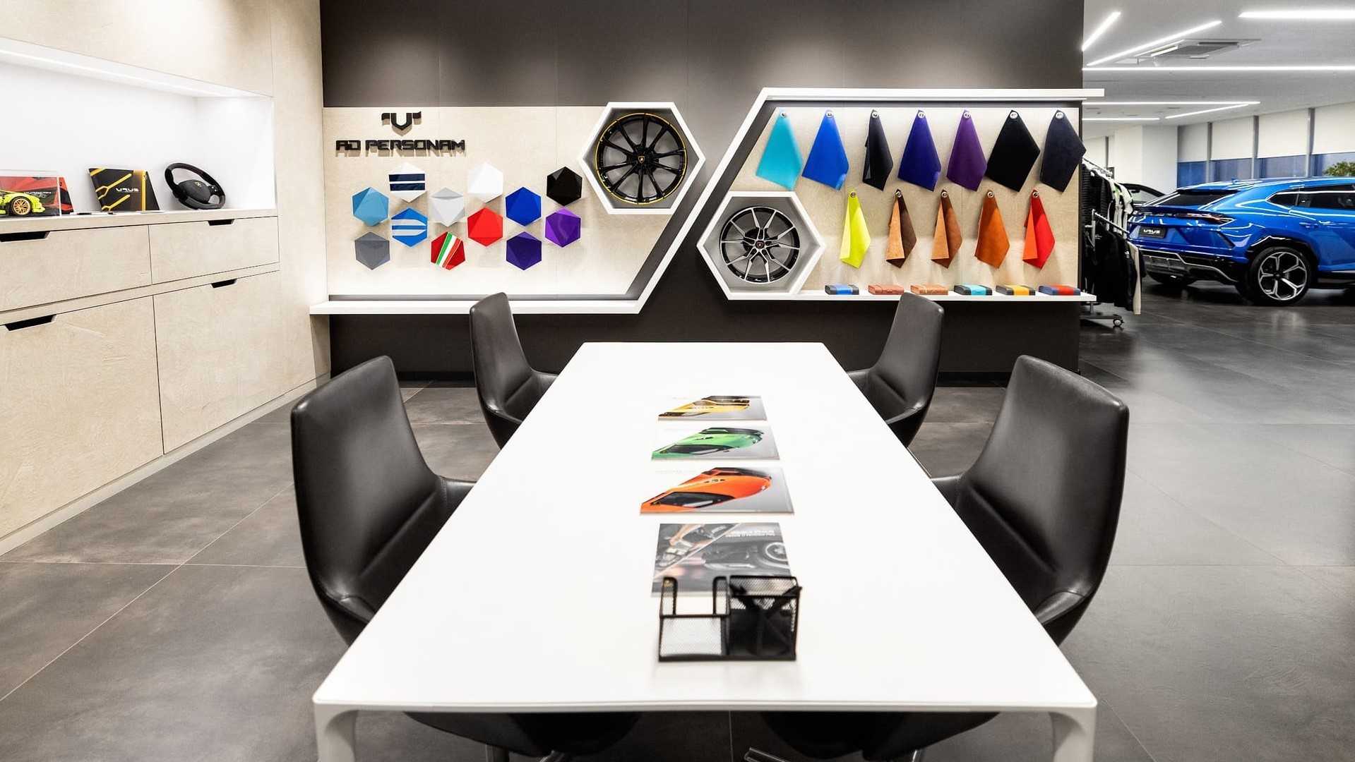 изображение дилерского центра