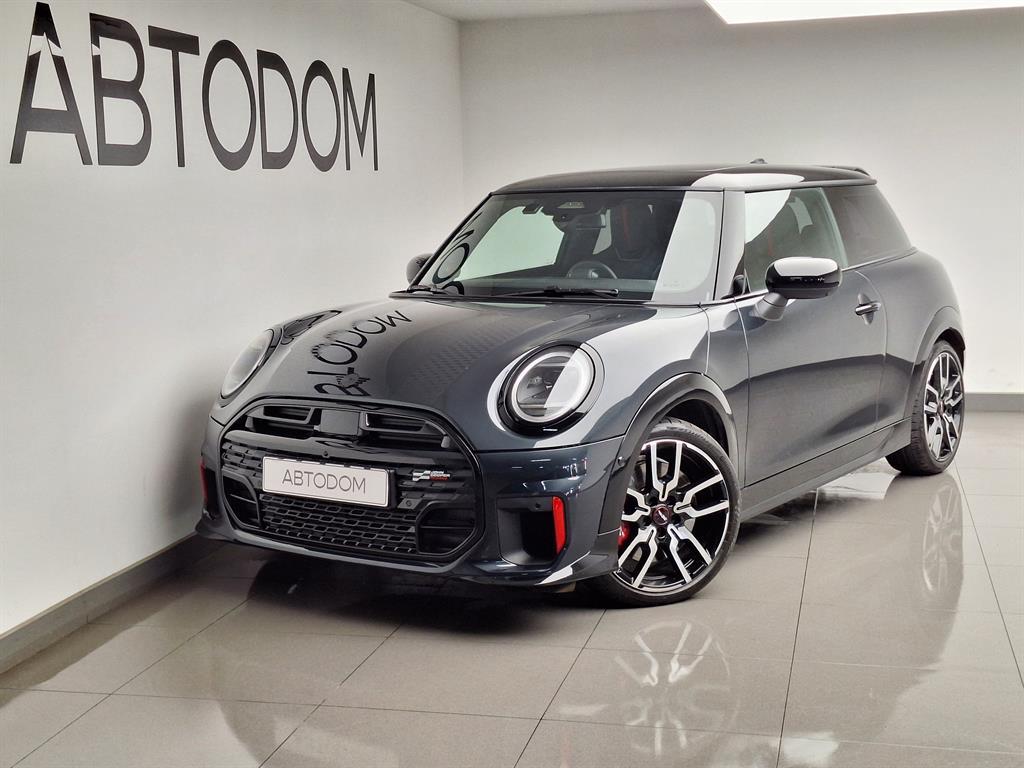 Автомобиль MINI Hatch IV поколение (F65/F66/J01) 2.0 AMT (231 л.с.) JCW Серый 2025 