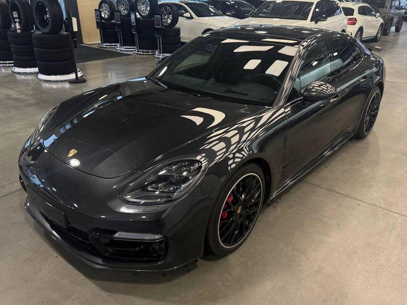 Автомобиль Porsche Panamera II поколение GTS 4.0 AMT 4WD (460 л.с.) GTS Серый 2019 с пробегом 66 000 км