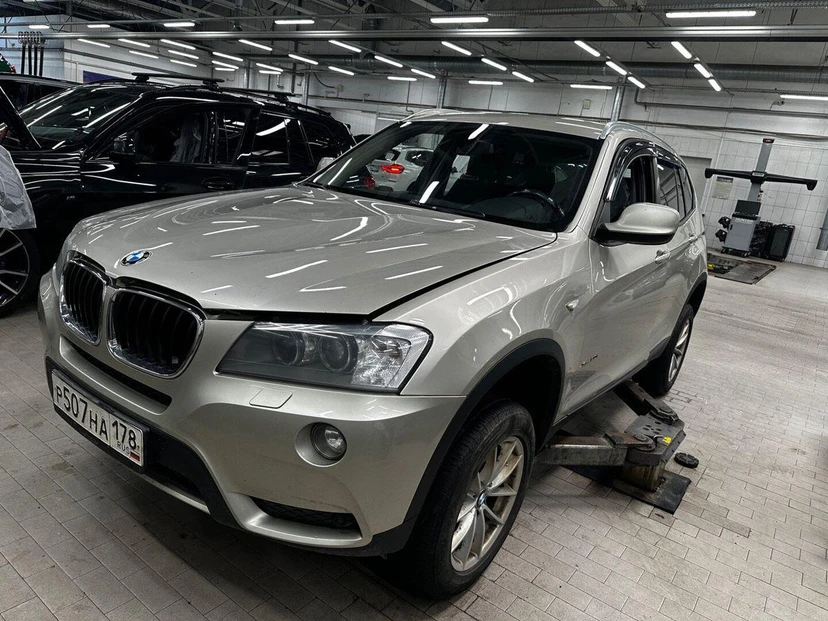 BMW X3 II поколение (F25) 2.0 AT 4WD (184 л.с.) SE Серый 2014 с пробегом 159 138 км