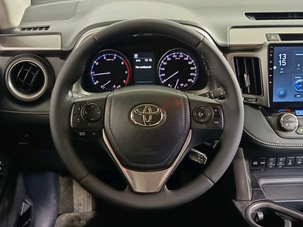 Автомобиль Toyota RAV4 IV (XA40) [рестайлинг] 2.2d AT 4WD (150 л.с.) Комфорт плюс Чёрный 2015 с пробегом 150 662 км