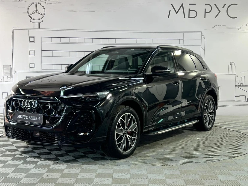 Audi Q5 III поколение 2.0 AMT 4WD (204 л.с.) Luxury Чёрный 2025