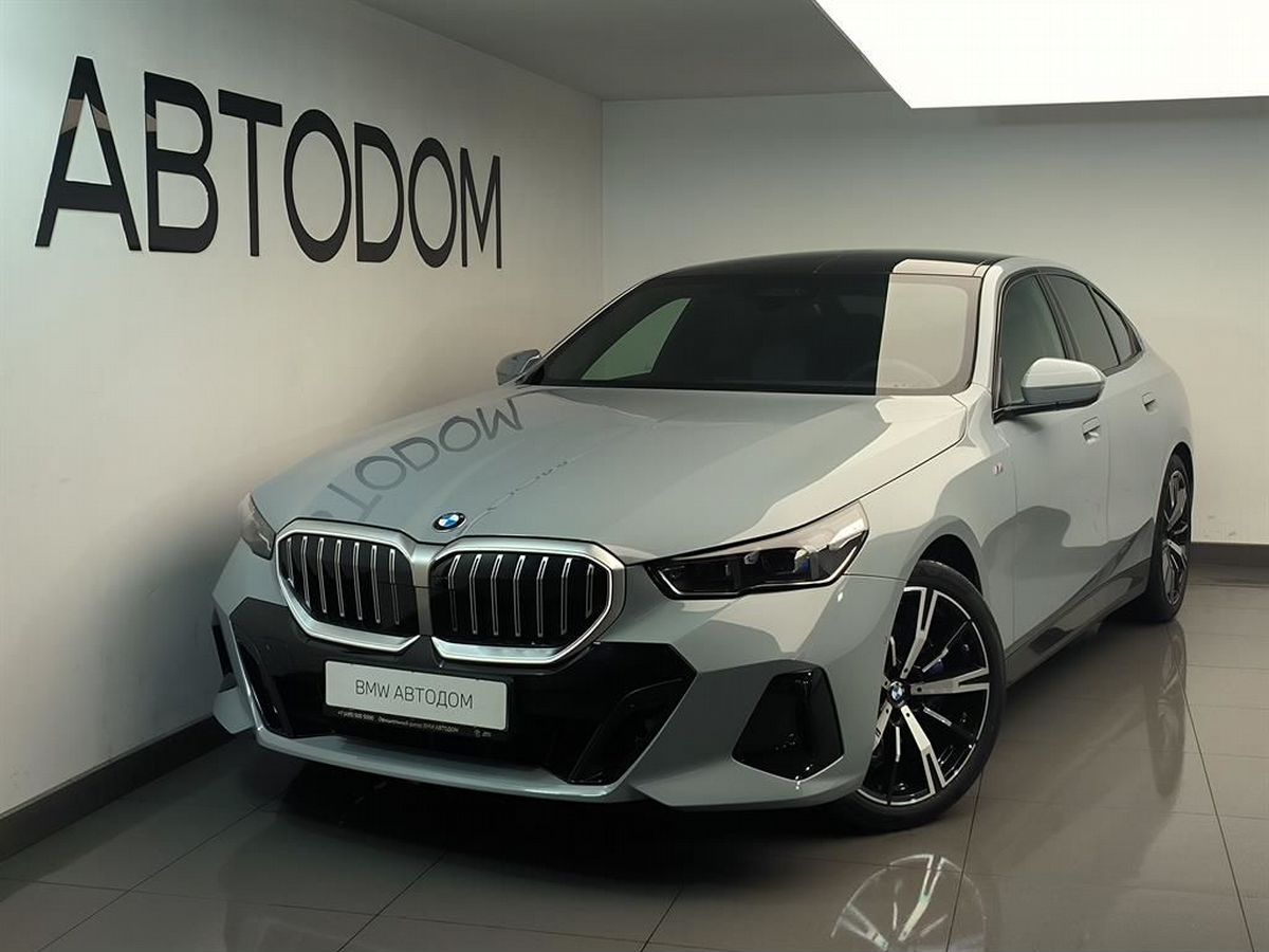 BMW 5 серии VIII поколение (G60) 2.0 AT 4WD (258 л.с.) M Sport Серый 2025 с пробегом 6 541 км