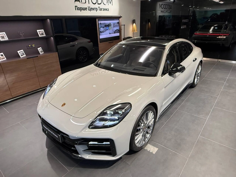 Автомобиль Porsche Panamera III поколение 4 2.9 AMT 4WD (353 л.с.) 4 Серый