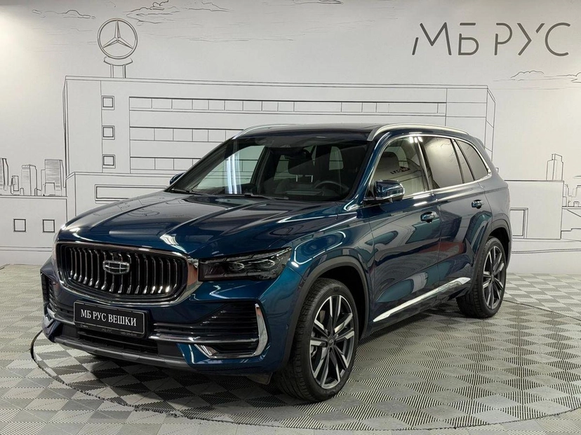 Автомобиль Geely Monjaro I поколение 2.0 AT 4WD (238 л.с.) Exclusive Зелёный 2024 с пробегом 30 596 км