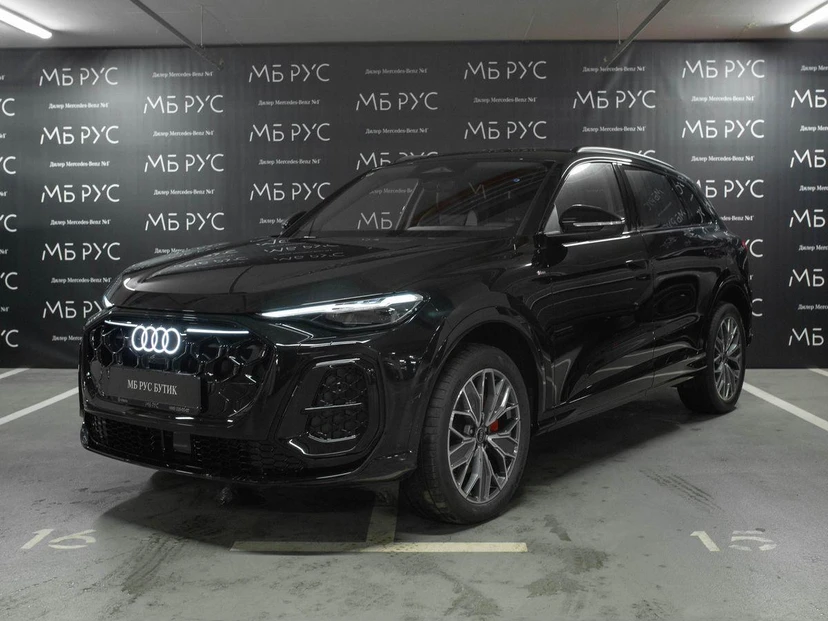 Audi Q5 III поколение 2.0 AMT 4WD (204 л.с.) Luxury Чёрный 2026 с пробегом 10 км