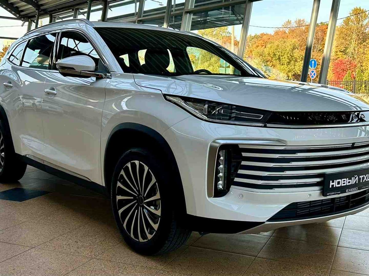Автомобиль EXEED TXL I [2-й рестайлинг] 1.6 AMT 4WD (194 л.с.) Business Белый 2024 