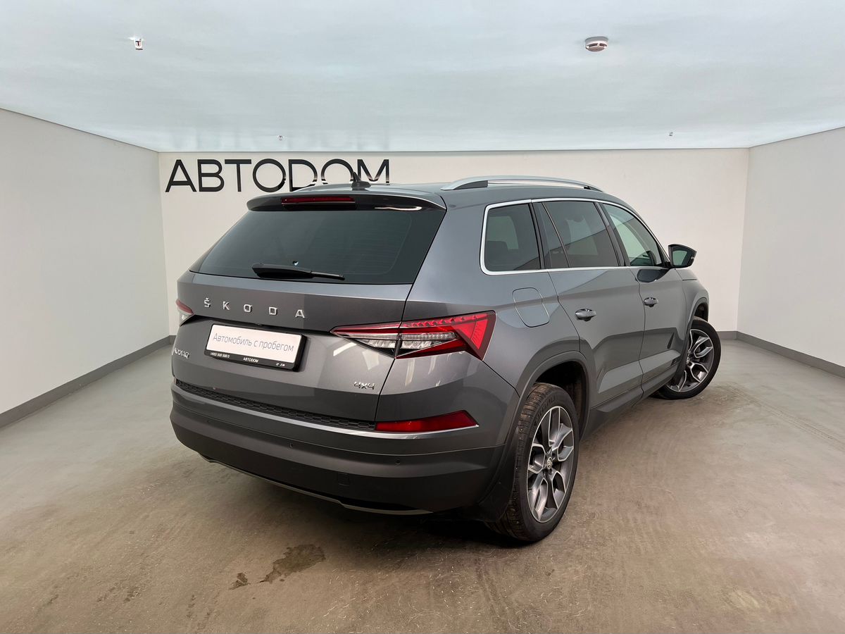 Автомобиль Skoda Kodiaq I [рестайлинг] 2.0 AMT 4WD (180 л.с.) Style II Серый 2022 с пробегом 136 097 км