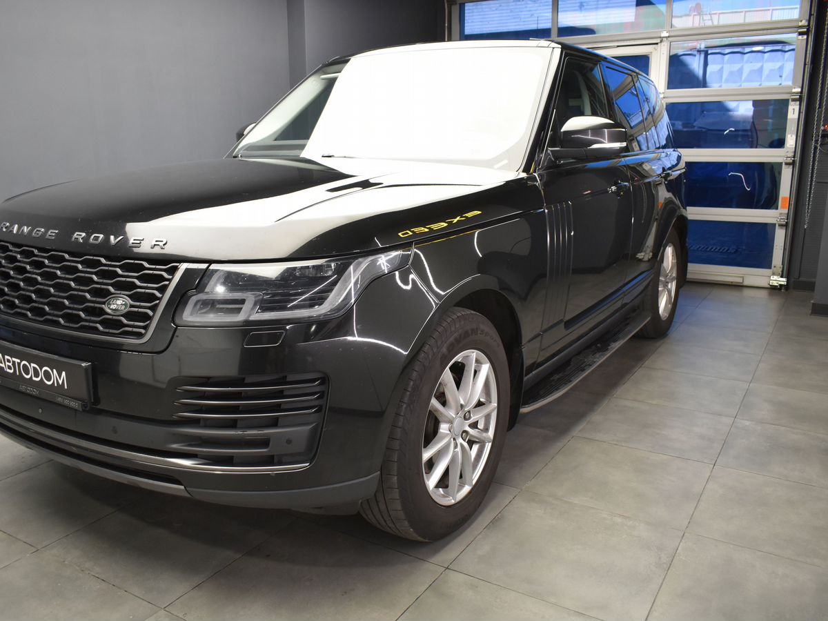 Land Rover Range Rover IV [рестайлинг] 3.0d AT 4WD (249 л.с.) HSE Чёрный 2018 с пробегом 107 000 км
