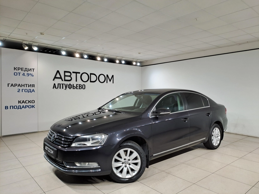 Автомобиль Volkswagen Passat VII поколение (B7) 1.8 AMT (152 л.с.) Comfortline Чёрный 2011 с пробегом 220 255 км