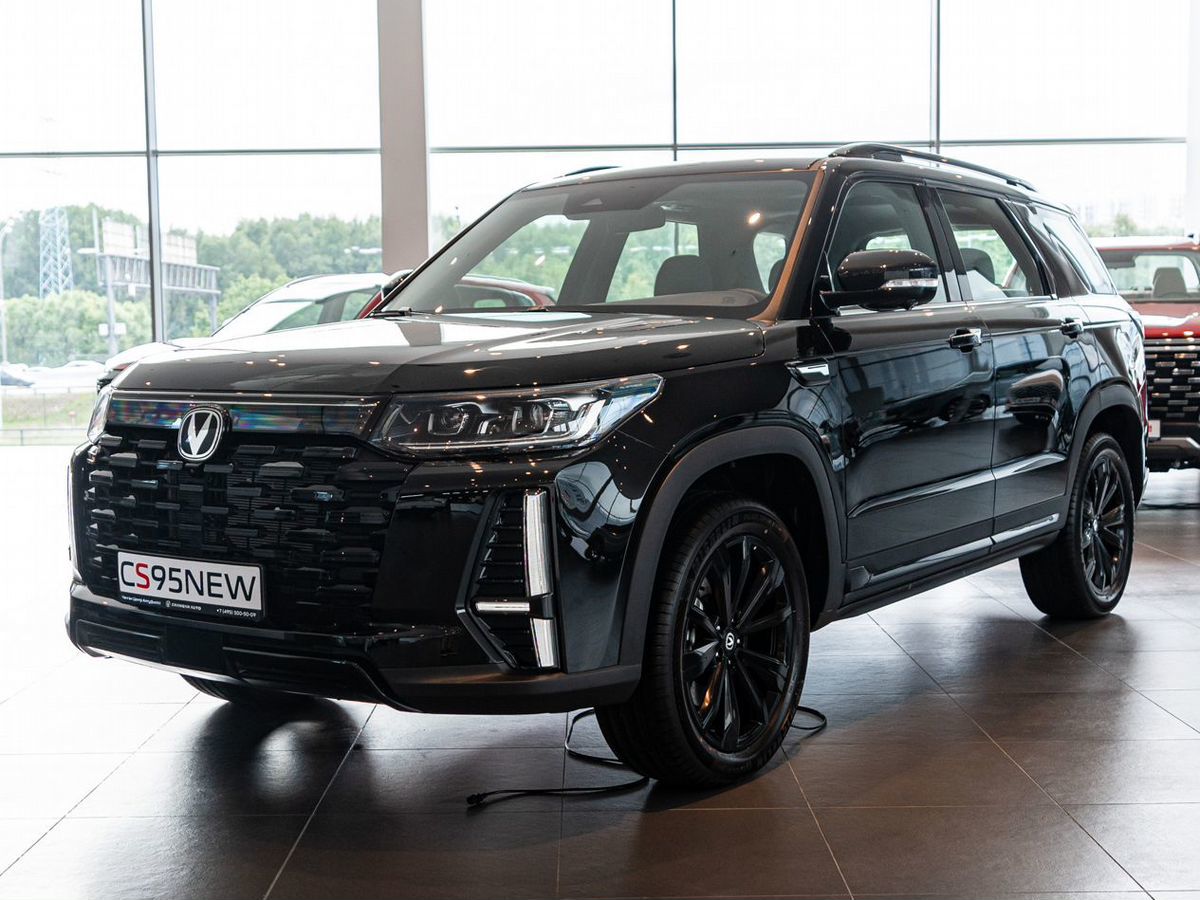 Автомобиль Changan CS95 I [2-й рестайлинг] 2.0 AT 4WD (226 л.с.) Black edition tech  2024 