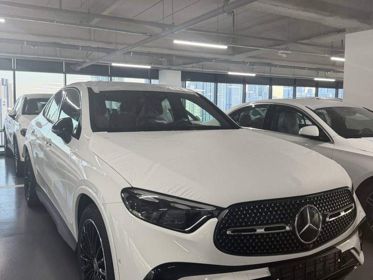 Mercedes-Benz GLC coupe II поколение (C254) 2.0 AT 4Matic (258 л.с.) Base Белый 2026 