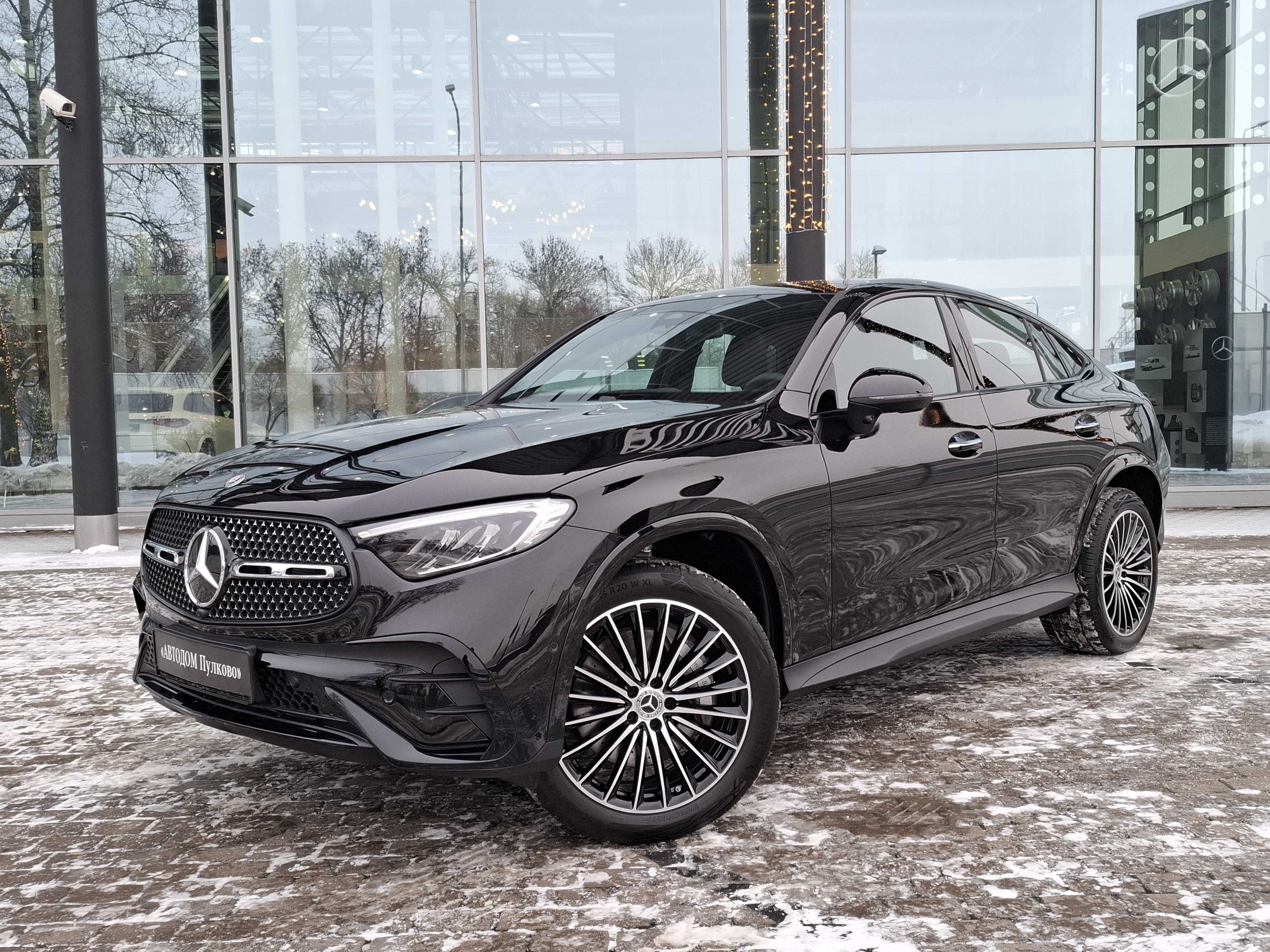 Автомобиль Mercedes-Benz GLC coupe II поколение (C254) 2.0 AT 4Matic (258 л.с.) Base Чёрный 2025 