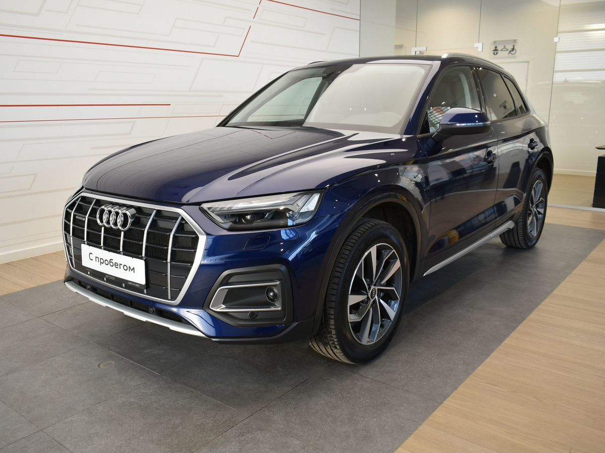 Автомобиль Audi Q5 II (FY) [рестайлинг] 2.0 AMT 4WD (249 л.с.) Design Синий 2021 с пробегом 7 540 км
