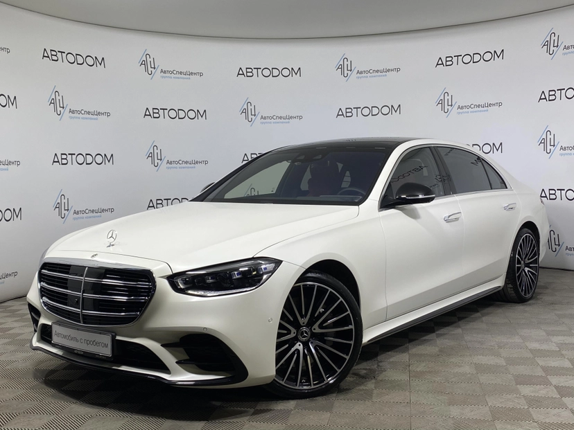 Автомобиль Mercedes-Benz S-Класс VII поколение (W223) 580 4.0 AT 4Matic (503 л.с.) Base Белый 2021 с пробегом 11 628 км