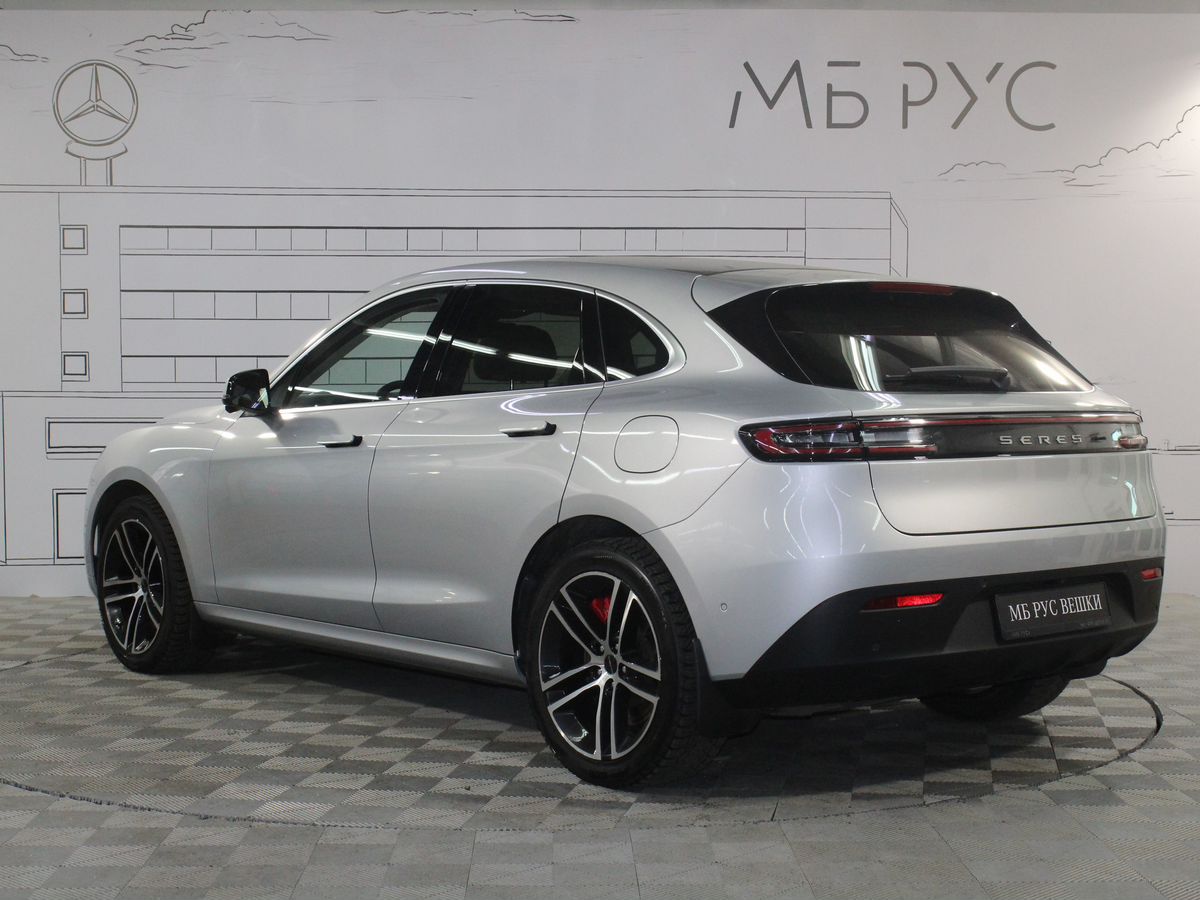Автомобиль Seres M5 I поколение 1.5hyb AT 4WD (487 л.с.) Premium Голубой 2023 с пробегом 41 475 км