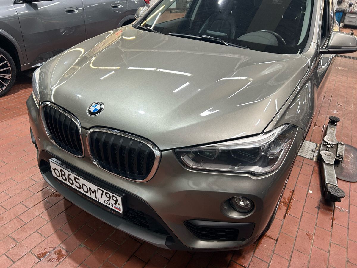 Автомобиль BMW X1 II поколение (F48) 2.0 AT 4WD (192 л.с.) Advantage Серый 2019 с пробегом 128 869 км