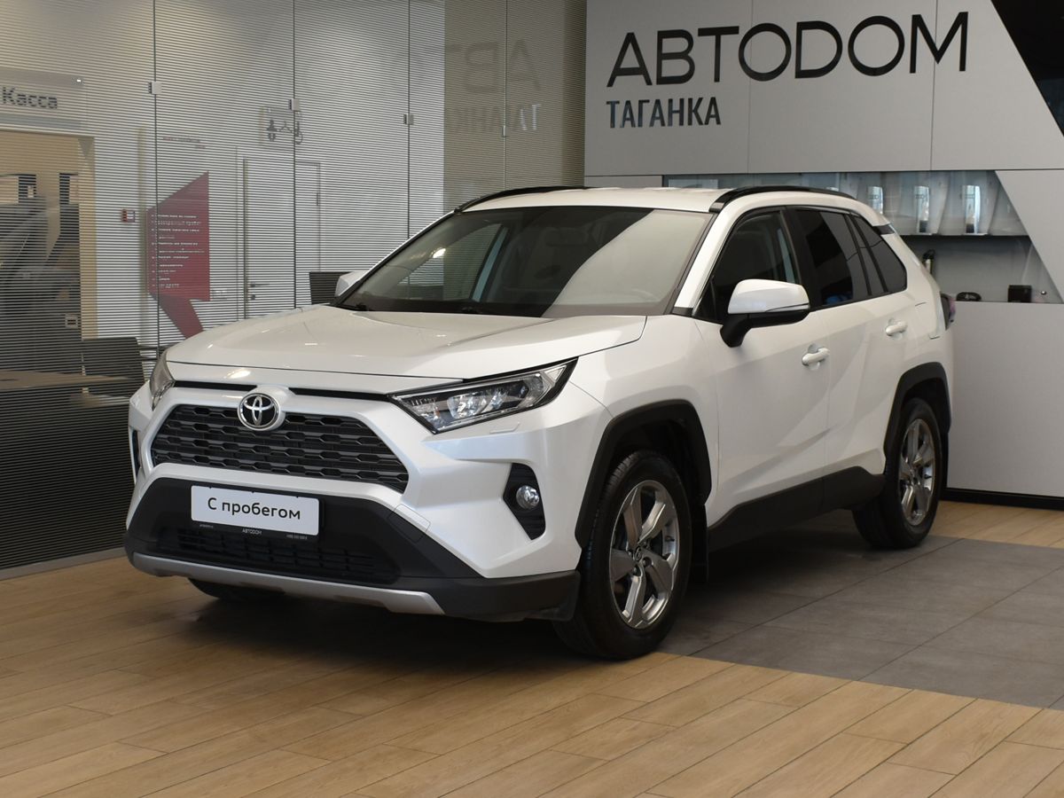 Toyota RAV4 V поколение (XA50) 2.5 AT 4WD (199 л.с.) Comfort Белый 2020 с пробегом 130 969 км