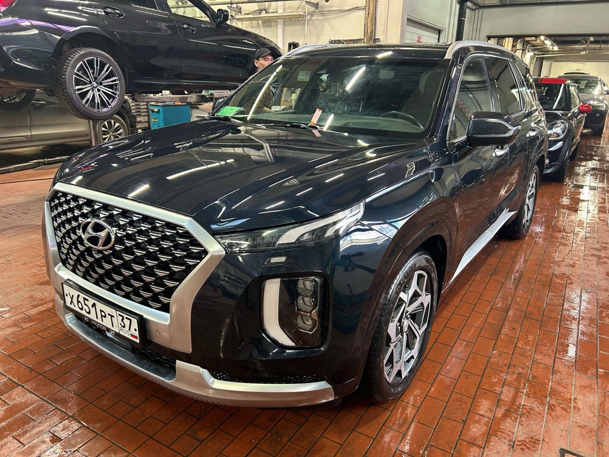 Автомобиль Hyundai Palisade I поколение 2.2d AT 4WD (200 л.с.) Специальная Серия «Cosmos» (7 Мест) Синий 2021 с пробегом 104 683 км