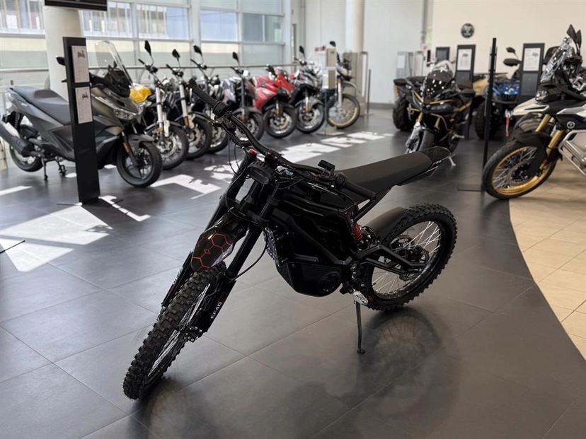 Мотоцикл VOGE Bicose EF40X I поколение Bicose EF40X Base Чёрный 2025