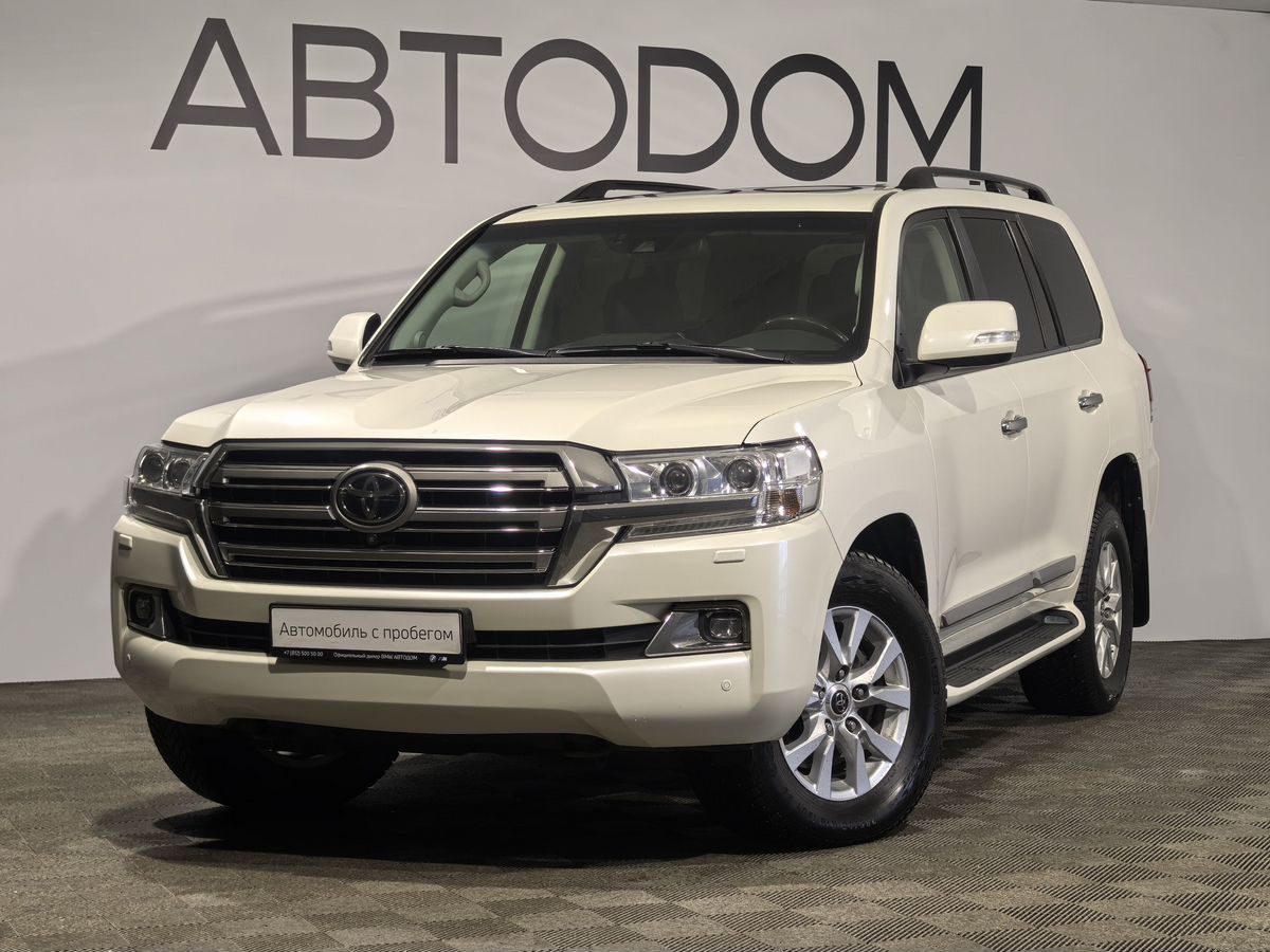 Автомобиль Toyota Land Cruiser IX (J200) [2-й рестайлинг] 4.5d AT 4WD (249 л.с.) Люкс Safety (5 мест) Белый 2019 с пробегом 144 379 км
