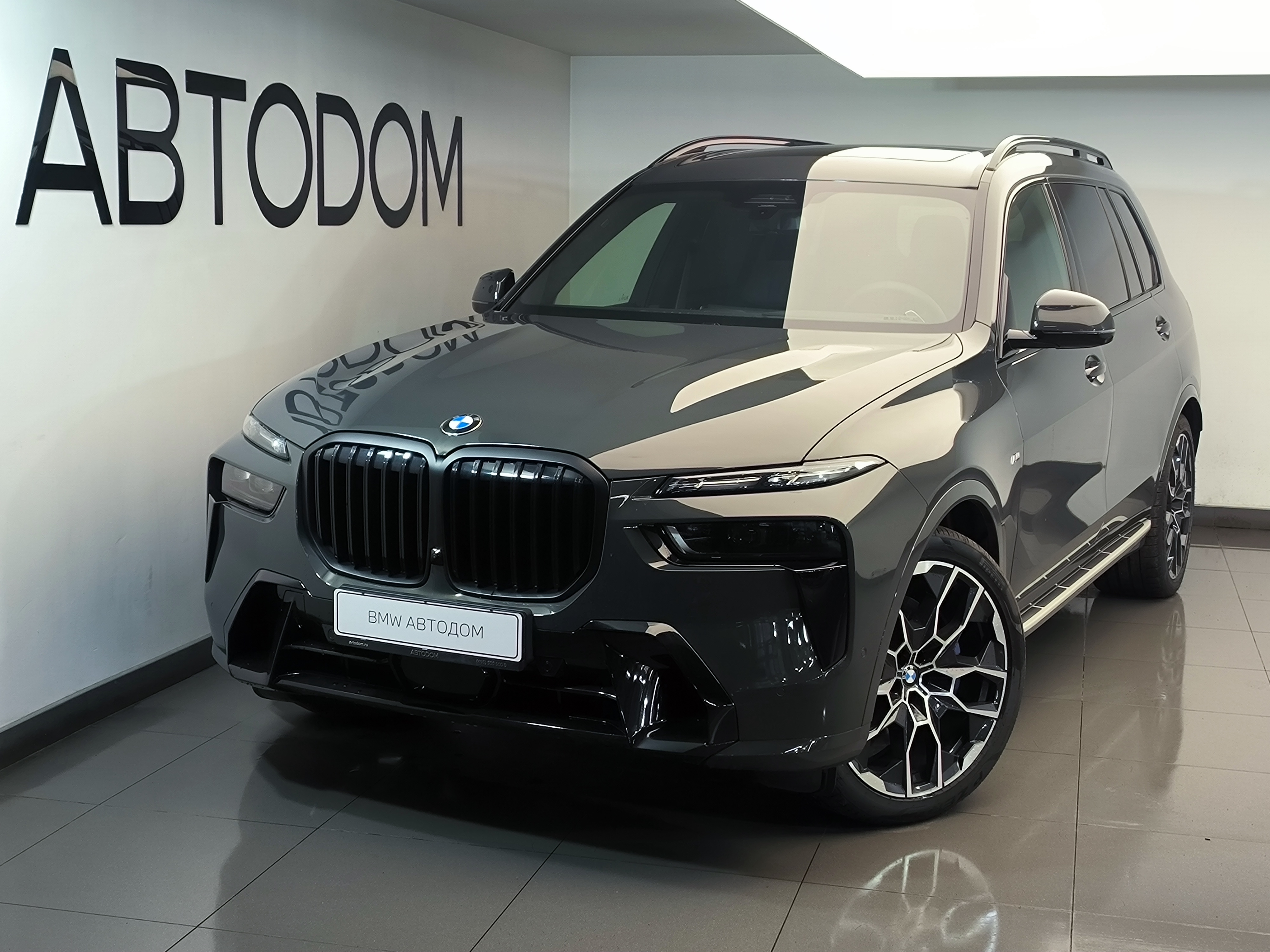 BMW X7 I (G07) [рестайлинг] 3.0d AT 4WD (340 л.с.) xDrive40d Серый 2026 