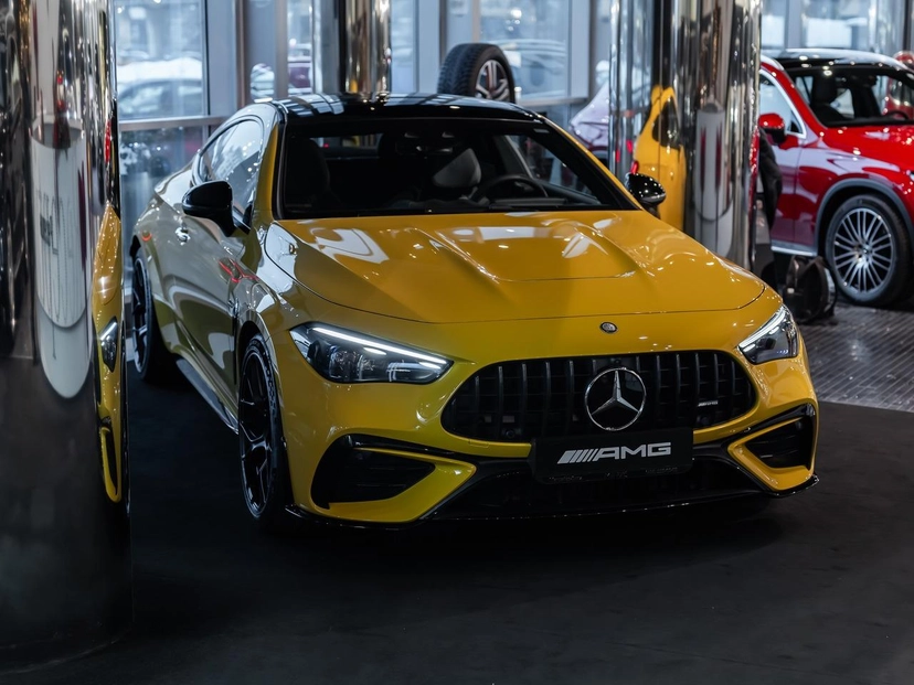 Автомобиль Mercedes-Benz CLE AMG I поколение 3.0 AT 4WD (449 л.с.) AMG CLE 53 4matic+ Жёлтый 2025