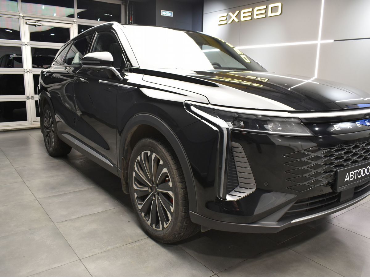 Автомобиль EXEED RX I поколение 2.0 AMT 4WD (249 л.с.) Platinum Чёрный 2023 с пробегом 34 089 км