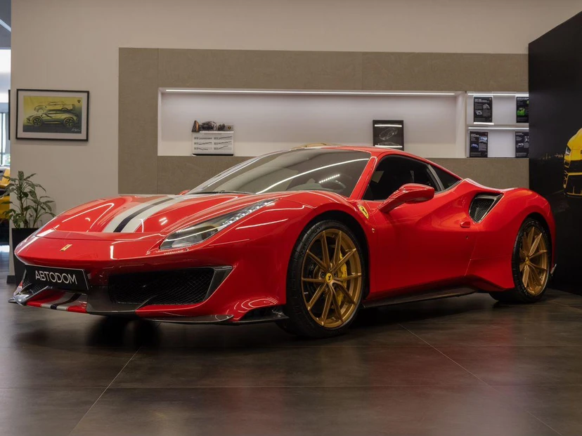 Ferrari 488 I поколение 3.9 AMT (720 л.с.) Individual Красный 2018 с пробегом 80 км