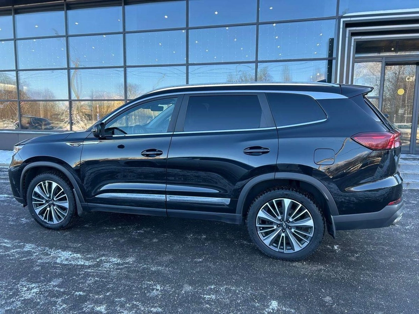 Автомобиль CHERY Tiggo 8 Pro Max I поколение 2.0 AMT 4WD (197 л.с.) Ultimate Чёрный 2023 с пробегом 81 020 км